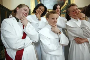 <b class=qtipBold><figcaption>Swedish Church Confirmations</figcaption></b><br>Swedish Church Confirmations at Ulrika Eleonora Swedish Church in London<br><em>© Paul Brown</em> Swedish Church Confirmations