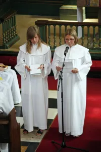 <b class=qtipBold><figcaption>Swedish Church Confirmations</figcaption></b><br>Swedish Church Confirmations at Ulrika Eleonora Swedish Church in London<br><em>© Paul Brown</em> Swedish Church Confirmations