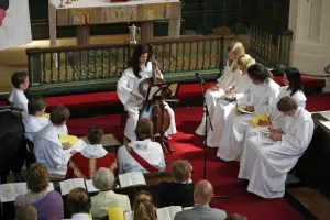 <b class=qtipBold><figcaption>Swedish Church Confirmations</figcaption></b><br>Swedish Church Confirmations at Ulrika Eleonora Swedish Church in London<br><em>© Paul Brown</em> Swedish Church Confirmations