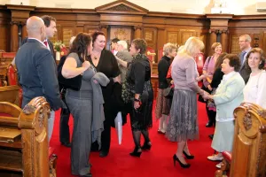 <b class=qtipBold><figcaption>Wedding of Linda and Dorothy</figcaption></b><br>Wedding of Linda and Dorothy, 8th October 2010<br><em>© Paul Brown</em> Wedding of Linda and Dorothy